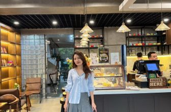 [🆕🇻🇳]  Mina’s House – Order US, UK – Order các sản phẩm Authentic từ US-UK-China-PL-JP… và local brand China 🧑‍🧒❤️️👶⭐️ Ôi cái áo e mê lắm các c ,e mua từ lúc new hơn củ,mặc xinh mà trẻ lắm ah..chất cứ mát lịm,lại ko nhăn cơ….
Giờ seuuu 70% nhìn giá mà e tiếc quá..
áo như  , shares-0✔️ , likes-3❤️️ , date-2024-07-11 01:15:04🇻🇳🇻🇳🇻🇳📰🆕