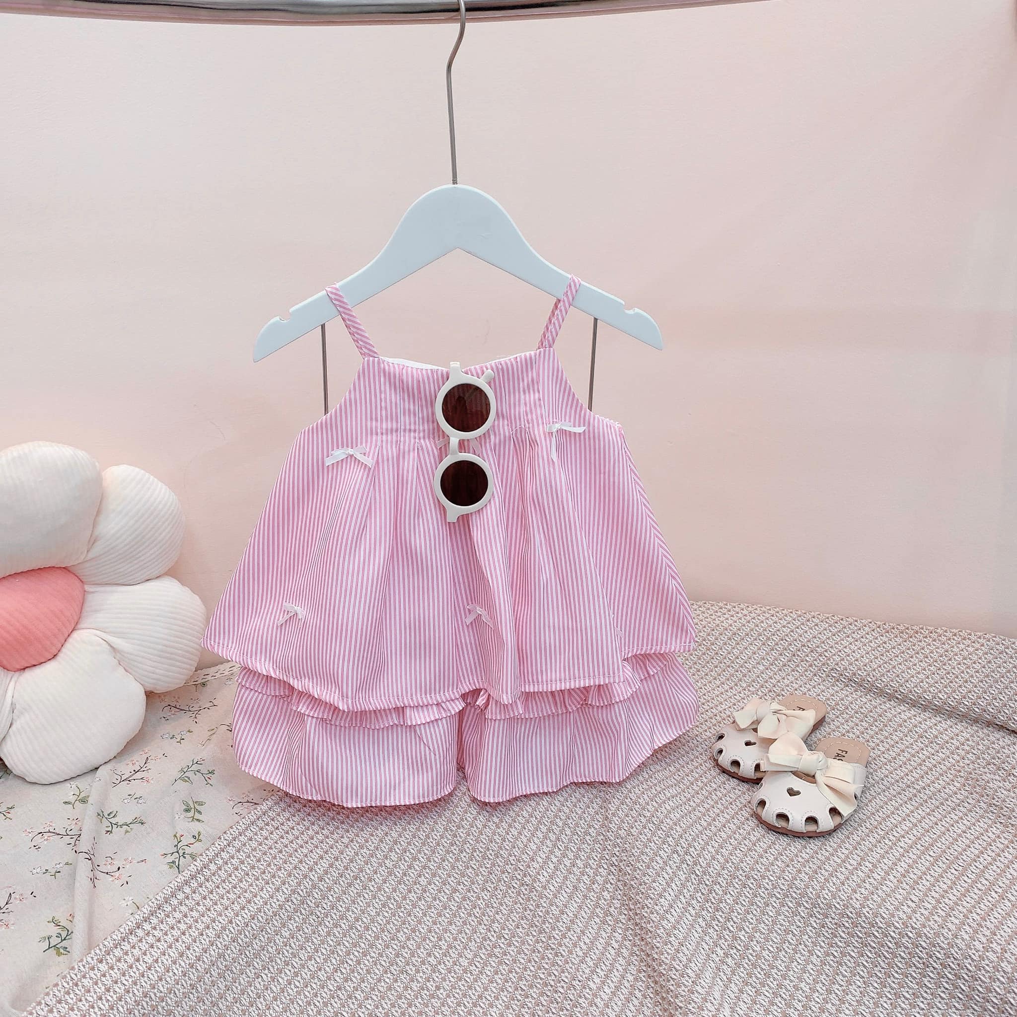 - Set bộ 2 dây + cvay có lót quần #Sale_150k
Size 9-28kg