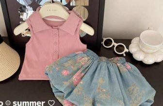 [🆕🇻🇳] MinMin Kids- Chuyên quần áo trẻ em xuất xịn và QCCC 🧑‍🧒❤️️👶⭐️ Set bộ quần bom+ áo sát nách cổ sơ mi siêu cưng ạ.
Size:1-7y
Giá:170k ạ
, shares-0✔️ , likes-0❤️️ , date-2024-07-10 20:37:22🇻🇳🇻🇳🇻🇳📰🆕