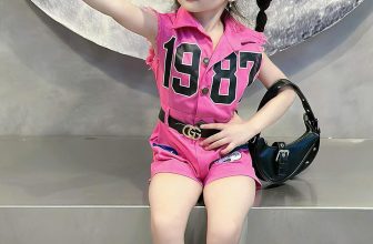 [🆕🇻🇳] Váy Tutu – Chuyên thời trang trẻ em 🧑‍🧒❤️️👶⭐️ Nghe nói chiếc jum sang chảnh này đang hot …Team Jum  nhà mình đâu chốt đơn thoai ạ
Chất mựợt siu sịn ,from lên chuẩn mẩu nhé…E gom ảnh sàn trước đợi t , shares-0✔️ , likes-3❤️️ , date-2024-07-09 06:58:01🇻🇳🇻🇳🇻🇳📰🆕