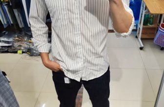 [🆕🇻🇳] Bi_Kây Shop – Thời trang nam – VNXK 👕 Top1Fashion 👗  Unjkiul0 – Extra Fine cotton
Chất liệu 100% cotton , vải mịn
Dáng regular fit …. hiện còn #15_màu   kẻ như hình
sale off #G250K /c  – Free ship CO , shares-0✔️ , likes-3❤️️ , date-2024-07-08 18:07:03🇻🇳🇻🇳🇻🇳📰🆕