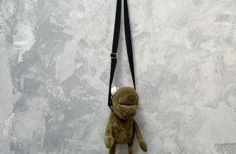 [🆕🇻🇳] Tiệm của Xoăn – Mua sắm & bán lẻ 🧑‍🧒❤️️👶⭐️ 95.000
Túi chéo
– Size miệng khoá kéo ngang 18cm, cao 8cm( dư ip 13, dòng to hơn ráng nhét vẫn oke ạ)
– Cond 8/9 hình 7,8 có vết ạBạn vui lòng đọc kĩ và , shares-0✔️ , likes-0❤️️ , date-2024-07-10 16:41:43🇻🇳🇻🇳🇻🇳📰🆕