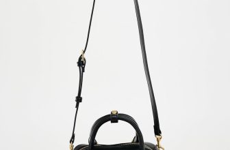 [🆕🇻🇳] Film’s house – Kid authentic – Mình nhận order quần áo trẻ em, người lớn Uk 🧑‍🧒❤️️👶⭐️ Túi trống Zara sale nấc 3 rồi ạ
KT: 14x23x5cm
Để đồ thoải mái nhé
Od #325k+kg
, shares-0✔️ , likes-1❤️️ , date-2024-07-14 01:49:29🇻🇳🇻🇳🇻🇳📰🆕