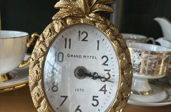 [☕️🇻🇳]  Leha’s Home  🥤 Top1Coffee ☕️ Đồng hồ mạ vàng hinh trái thơm : 500k
Đồng hồ gỗ teack: 550k
Khung hình gỗ bọc bạc : 590k  Không bao gồm chi phí vận chuyển  , shares-0✔️ , likes-1❤️️ , date-2024-07-13 23:09:30🇻🇳🇻🇳🇻🇳📰🆕