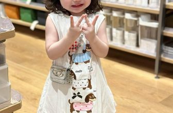 [🆕🇻🇳] Baby Closet luôn muốn được đồng hành cùng các mom chăm sóc, bảo vệ và yêu thương các con 🧑‍🧒❤️️👶⭐️ Nghe bảo đang hot lắm, e lên ngay deal tương tác #139kk/cTrắng và Xám khách chọn màu và sz nhaHOT : VÁY BÍ NƠ IN CÚN 2M CHO BÉ GÁI ĐÁNG YÊUVáy bí nơ , shares-0✔️ , likes-3❤️️ , date-2024-07-13 03:16:35🇻🇳🇻🇳🇻🇳📰🆕