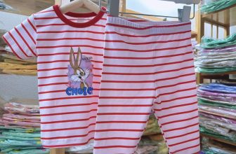 [🆕🇻🇳]  BU BABY WEAR – Đồ em bé – Đồ trẻ em 🧑‍🧒❤️️👶⭐️ Còn ít lắm nên mẹ nào nhanh còn nha’
Đồ vải siêu ưng. Chưa bao giờ hạ nhiệt. Còn ít lắm nên giá e cmt theo ảnh nhé.
, shares-0✔️ , likes-4❤️️ , date-2024-07-18 16:09:59🇻🇳🇻🇳🇻🇳📰🆕