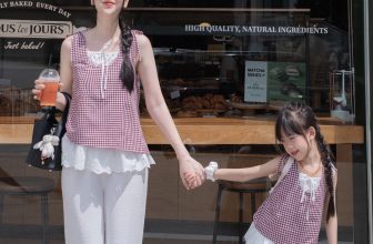 [🆕🇻🇳] 𝐄𝐦 𝐩𝐞́ 𝐛𝐲 𝐌𝐚𝐢𝐬𝐨𝐧 𝐋𝐞𝐞𝐧𝐚𝐚 – Đồ trẻ em 🧑‍🧒❤️️👶⭐️ 𝖢𝖺𝗋𝗈 𝗇𝗈̛ 𝖻𝖺𝗒, 𝗆𝖾̣ 𝖼𝗈𝗇 đ𝗈́𝗇 𝗇𝖺̆́𝗇𝗀
Một ngày, một ngày hạ, khắp nơi tràn tia nắng
Bầu trời một màu tình yêu, mẹ con mình vui đùa chẳng lo lắng
, shares-42✔️ , likes-612❤️️ , date-2024-07-18 21:00:11🇻🇳🇻🇳🇻🇳📰🆕