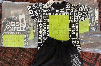 [🆕🇻🇳] Thời Trang Trẻ Em 0 – 6 tuổi Mialy Kids 🧑‍🧒❤️️👶⭐️ Bộ #Karl đỉnh của chóp chỉ còn 5 bộ size 90 cho bé trai 8-10Kg ạ. Giá 80K/1b
2b là 75k/1b
Mua hết chỉ còn 65k/1b freeship ạ. Mẹ nhanh tay hốt luôn nhé. B , shares-2✔️ , likes-10❤️️ , date-2024-07-21 02:44:46🇻🇳🇻🇳🇻🇳📰🆕