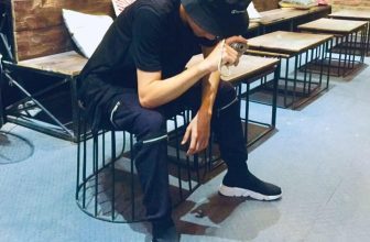 [☕️🇻🇳] Ngầu Coffee – 36 Lê Lợi, Vinh 🥤 Top1Coffee ☕️ Ấy ơi, anh chụp tấm hình
chụp rồi thì phải thương mình anh thôi …Photo from Vinh Buberry#feelinggood #nicemoment
‍ , shares-0✔️ , likes-38❤️️ , date-2019-09-18 00:30:53🇻🇳🇻🇳🇻🇳📰🆕