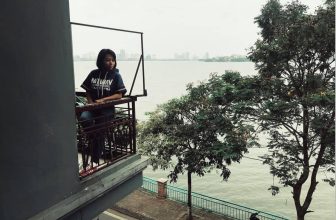 [☕️🇻🇳] Tháng 10 – October coffee – studio   🥤 Top1Coffee ☕️ Các góc chụp ban công từ Tháng Mười view siêuuu đẹp siêu đíp cho các bạn tham khảo nèee
——————
:115 Nguyễn Đình Thi , shares-0✔️ , likes-22❤️️ , date-2020-01-05 22:50:54🇻🇳🇻🇳🇻🇳📰🆕