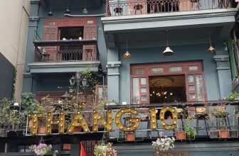 [☕️🇻🇳] Tháng 10 – October coffee – studio   🥤 Top1Coffee ☕️ Đêm nay ngồi đâu cafe cùng bạn bè và gia đình trong thời khắc giao thừa nhỉ
Tháng Mười vẫn mở cửa và dành sự tận tâm nhất gửi t , shares-1✔️ , likes-41❤️️ , date-2020-01-23 16:20:25🇻🇳🇻🇳🇻🇳📰🆕