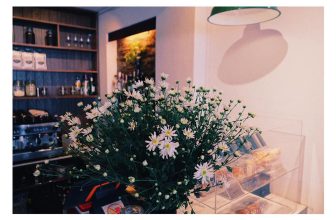 [☕️🇻🇳] Hanoi Roastery-We are Processing Fresh Coffee 🥤 Top1Coffee ☕️ 𝙷𝚊̀ 𝙽𝚘̣̂𝚒 𝙽𝚑𝚞̛̃𝚗𝚐 𝙱𝚘̂𝚗𝚐 𝙼𝚒 𝙲𝚞𝚘̂́𝚒 𝙼𝚞̀𝚊… 𝙼𝚒 𝚅𝚊̂̃𝚗 Đ𝚎̣𝚙 𝙽𝚑𝚞̛ 𝙻𝚞́𝚌 𝙱𝚊̆́𝚝 Đ𝚊̂̀𝚞 #CúcHoaMiCuốiMùa
#HanoiRoastery
#149NguyễnĐìnhThi
, shares-0✔️ , likes-8❤️️ , date-2020-02-12 16:26:12🇻🇳🇻🇳🇻🇳📰🆕