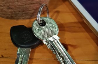 [☕️🇻🇳] Tháng 10 – October coffee – studio   🥤 Top1Coffee ☕️
Cả buổi chiều các bạn khách đi tìm mãi mà ko thấy. Ấy thế mà tối có người nhặt được mang tận vào quầy trả.
Khách yêu  , shares-0✔️ , likes-9❤️️ , date-2020-02-25 00:39:46🇻🇳🇻🇳🇻🇳📰🆕