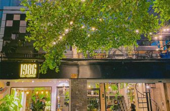 [☕️🇻🇳]1986 Tea-Coffee 🥤 Top1Coffee ☕️ Nết na duyên dùng của nv quán cũng bị đánh bay vì quá rãnh rỗi. Tất cả tại Nguyễn Thị ViNa.
, shares-0✔️ , likes-35❤️️ , date-2020-03-20 23:38:44🇻🇳🇻🇳🇻🇳📰🆕