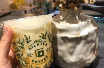 [☕️🇻🇳] COCha Milktea – coffee – Cửa hàng bán món tráng miệng · Quán cà phê · Nhà hàng 🥤 Top1Coffee ☕️ Một ngụm .. là say đắm
Hai ngụm .. là đắm say
Ba ngụm .. là ngất ngay
Bốn ngụm .. là HẾT LYSữa tươi Trân Châu đường đen CO , shares-0✔️ , likes-8❤️️ , date-2020-05-16 18:56:54🇻🇳🇻🇳🇻🇳📰🆕