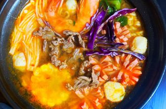 [☕️🇻🇳] Tea and Coffee 1995s Việt Trì 🥤 Top1Coffee ☕️ Ngày Bán 50 bát liệu có nhiều trong mùa hè này không ạ. Nhưng thực ra ngồi điều hoà có mà vẫn như mùa đông không lạnh thui ạ
Mỳ , shares-0✔️ , likes-16❤️️ , date-2020-07-24 22:30:19🇻🇳🇻🇳🇻🇳📰🆕