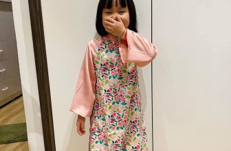 [🆕🇻🇳] Quýt’s House – Váy thiết kế cho bé 😎❤️️⭐️ HÀNG CÓ SẴN
Tết sắp đến rồi,em thì không chuyên bán đồ thiết kế thế này nhưng thấy có mấy mã áo dài đẹp xinh,giá lại mềm nên lấy con gái & bán luôn.
Mã nà , shares-0✔️ , likes-24❤️️ , date-2021-01-13 15:38:33🇻🇳🇻🇳🇻🇳📰🆕