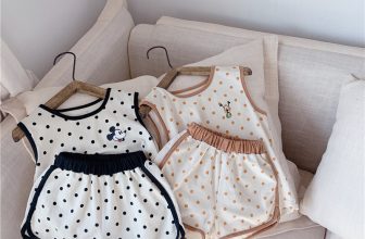 [🆕🇻🇳]  Baby Shop – Thời trang trẻ em cao cấp – Nơi các mẹ dễ dàng chọn lựa những sản phẩm đẹp nhất cho bé 🧑‍🧒❤️️👶⭐️ Nắng ấm đã về rồi, ba mẹ lựa ngay cho công chúa nhỏ nhà mình set đồ xinh yêu của shop đi ạ
Set áo ba lỗ quần đùi siêu mát mềm mịn cho hè 2021
Mặc đi chơ , shares-0✔️ , likes-16❤️️ , date-2021-03-29 02:41:00🇻🇳🇻🇳🇻🇳📰🆕