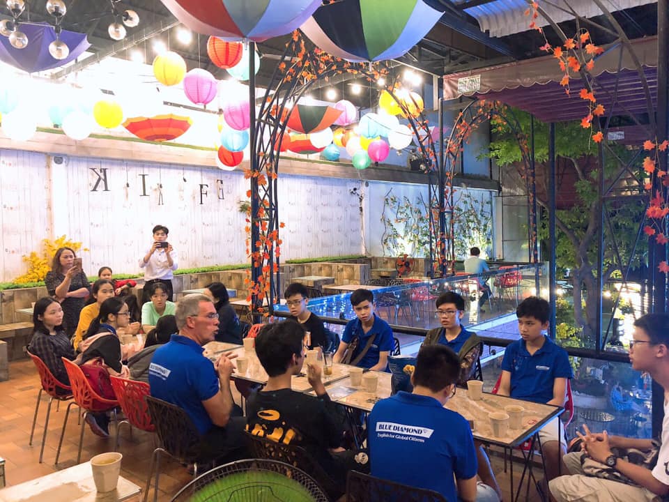 [☕️🇻🇳] DylanJet coffee – tea 🥤 Top1Coffee ☕️  DylanJet coffee & tea
Tiệc #Ngọt_Bé_Yêu tròn 1 năm 
Không gian rộng #Nhận_Tổ_Chức_Sự_Kiện loa đài âm thanh 
Hãy đến với chúng t , shares-0✔️ , likes-1❤️️ , date-2021-03-28 03:12:32🇻🇳🇻🇳🇻🇳📰🆕