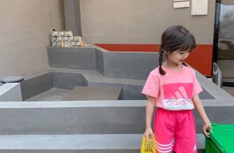 [🆕🇻🇳]  BÉ SỮA HOUSE  – Nhà của Sữa, nơi những người mẹ yêu thương con gái và dành cho con điều tốt đẹp nhất 🧑‍🧒❤️️👶⭐️ Siêu phẩm hàng xịn đẹp cho các bé.
Set bộ cotton hàng xịn đủ các màu. Hàng Quảng Châu không phải hàng xưởng vn ạ.   Size 100cm tới 150cm
199k/1 set  OD  , shares-0✔️ , likes-1❤️️ , date-2021-05-29 21:01:26🇻🇳🇻🇳🇻🇳📰🆕