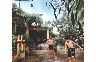 [☕️🇻🇳] 22 phẩy 5 coffee 🥤 Top1Coffee ☕️ Chiều chiều hội thanh niên hẽm 02 lại dụ chú H tưới cây để tắm, để nghịch nước rồi ở truồng dí nhau chạy quanh nhà, cười đau bụn , shares-1✔️ , likes-117❤️️ , date-2021-05-24 23:45:36🇻🇳🇻🇳🇻🇳📰🆕