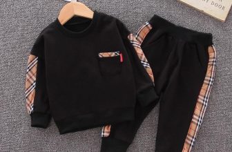 [🆕🇻🇳] Bon Bon Kids – Thời Trang Nhí 🧑‍🧒❤️️👶⭐️ Bộ nỉ Túi Kẻ đã có hàng tại Baby Shop
Mẫu này cả bé trai và bé gái đều diện được hết nha.
Sắm cho con yêu diện nào các mom
Chấ.m em báo giá ưu đãi nhé
, shares-0✔️ , likes-7❤️️ , date-2021-10-25 23:04:09🇻🇳🇻🇳🇻🇳📰🆕