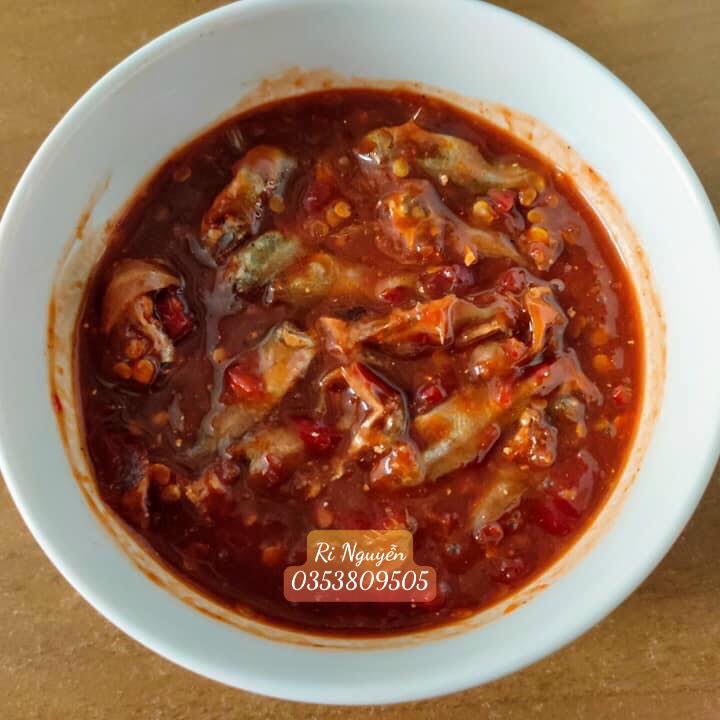 [🆕🇻🇳] Mắm Huế Chính Hiệu RI Nguyễn 🍔 Top1Food 🍜 Lỡ ăn mắm Huế 1 lần là u mê không lốii thoát luôn  
Thèm nhất là chén mắm rò, chấm gì cũng ngon hết trơn 

mắm đặc sản Huế nhà Ri
Combo 6 hũ tuỳ chọn chỉ v , shares-0✔️ , likes-14❤️️ , date-2021-12-05 16:52:36🇻🇳🇻🇳🇻🇳📰🆕