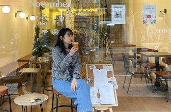 [☕️🇻🇳] Dear November Coffee 🥤 Top1Coffee ☕️ Dù là bạn đang tìm không gian yên tĩnh để làm việc, hay một góc nhỏ để hàn huyên thì ghé Dear luôn là một sự lựa chọn phù hợp  C , shares-0✔️ , likes-20❤️️ , date-2022-02-07 20:30:46🇻🇳🇻🇳🇻🇳📰🆕