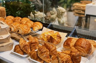 [☕️🇻🇳] GẤU Coffee – Bakery 🥤 Top1Coffee ☕️ Chào buổi sáng•Đặt hàng online:
𝐆𝐀̂́𝐔 𝐂𝐎𝐅𝐅𝐄𝐄 & 𝐁𝐀𝐊𝐄𝐑𝐘
𝟏st 𝐇𝐨𝐚̀𝐧𝐠 𝐓𝐡𝐚̀𝐧𝐡 𝐓𝐨𝐰𝐞𝐫 – 𝟏𝟏𝟒 𝐌𝐚𝐢 𝐇𝐚̆́𝐜 Đ𝐞̂́. 𝐇𝐚𝐢 𝐁𝐚̀ 𝐓𝐫𝐮̛𝐧𝐠 • 𝐇𝐚̀  , shares-3✔️ , likes-1.090❤️️ , date-2022-03-21 12:53:10🇻🇳🇻🇳🇻🇳📰🆕