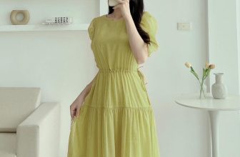 [🆕🇻🇳] Xuất Xịn Zara Mango (Jolie Shop) 👕 Top1Fashion 👗  Váy tằm tơ óng rút dây eo lót lụa, chất tằm cao cấp, mặc siêu nhẹ. Thiết kế phần dúm tay bồng che khuyết điểm bắp tay
Váy tằm mềm mại mát , không nhăn, mặ , shares-2✔️ , likes-24❤️️ , date-2022-07-12 23:11:59🇻🇳🇻🇳🇻🇳📰🆕