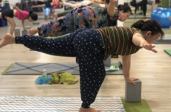 [🆕🇻🇳] 180 YOGA – Yoga cho người mới bắt đầu 🧘 Top1Yoga 🧘 Động tác càng đơn giản, càng dễ dùng để quan sát cơ thể. Nhiều khi những di chuyển chân tay quá tự nhiên lại là nguyên nhân của những cơn đau mãn tính.M , shares-1✔️ , likes-14❤️️ , date-2022-09-23 13:57:43🇻🇳🇻🇳🇻🇳📰🆕