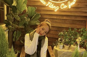 [☕️🇻🇳] Ngày của Nắng Coffee+ 🥤 Top1Coffee ☕️ Khi màn đêm buông xuống cũng là lúc những cơn gió lạnh len qua những ngọn đồi núi khoác lên cho nhà Nắng một màu áo mới lung lin , shares-0✔️ , likes-15❤️️ , date-2023-01-23 22:48:34🇻🇳🇻🇳🇻🇳📰🆕