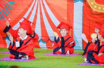 [🆕🇻🇳] Trung Tâm Ngoại Ngữ E3 📚 Top1Learn 📕 Nụ cười của các con là niềm vui và động lực cho thầy cô mỗi ngày
————
CONTACT US:
Website: e3edu.vn
Email: info@e3edu.vn
Hotline: 0966.388.78 , shares-0✔️ , likes-13❤️️ , date-2023-04-13 19:22:25🇻🇳🇻🇳🇻🇳📰🆕