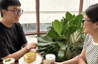 [☕️🇻🇳] Đen Đá Coffee 🥤 Top1Coffee ☕️  Ở vũ trụ này có Trân châu Oolong trân châu phô mai ngon lắm. Nên dù là bên Đông hay là bên Tây, nghỉ lễ chạy về đâu hay là về Đ , shares-0✔️ , likes-9❤️️ , date-2023-04-28 17:50:49🇻🇳🇻🇳🇻🇳📰🆕