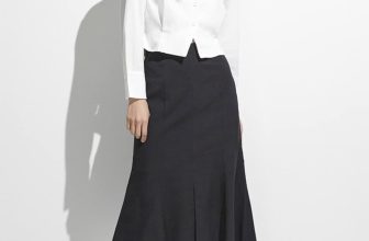 [🆕🇻🇳] RITZ – Vnxk dư xịn 👕 Top1Fashion 👗  Chiếc chân váy midi mà chị em nào cũng nhất định phải có trong tủ đồ
Dáng ôm nhẹ phần chân đuôi cá, xẻ tà lạ mắt. Siêu “hack” dáng , mix đồ công sở hay ch , shares-0✔️ , likes-14❤️️ , date-2023-05-17 13:25:56🇻🇳🇻🇳🇻🇳📰🆕