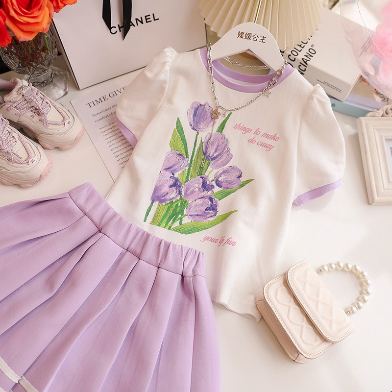 [🆕🇻🇳] Beeshop – Thiết kế & Thời trang 🧑‍🧒❤️️👶⭐️   Set áo phông hoa kèm chân váy xếp li tím xinh yêu hết nấc mà giá lại cực tốt ạ  Bé có thể mặc theo set hoặc tách rời đều đẹp ạ
, shares-0✔️ , likes-17❤️️ , date-2023-06-07 14:50:01🇻🇳🇻🇳🇻🇳📰🆕