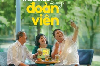 [☕️🇻🇳] Highlands Coffee – THƯƠNG HIỆU BẮT NGUỒN TỪ CÀ PHÊ VIỆT NAM 🥤 Top1Coffee ☕️ Có bánh nước Highlands, đoàn viên vui hé hé.Trung thu này điều khiến mấy ní tự hào nhất là gì?
Còn tự hào của Highlands là đã chinh phục thành công được , shares-16✔️ , likes-12K❤️️ , date-2023-09-15 01:00:01🇻🇳🇻🇳🇻🇳📰🆕