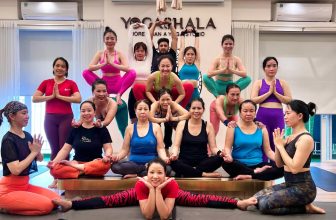 [🆕🇻🇳] YOGA SHALA – Bậc thầy ẤN ĐỘ – Đẳng cấp YOGA 🧘 Top1Yoga 🧘 Ngày 20/10 – Điểm qua hình ảnh của chị em nhà Yogashala.
Kính chúc chị em nhà Yogashala luôn mạnh khoẻ, hạnh phúc, thành đạt trong cuộc sống. Đặc biệt là  , shares-0✔️ , likes-100❤️️ , date-2023-10-20 01:42:45🇻🇳🇻🇳🇻🇳📰🆕