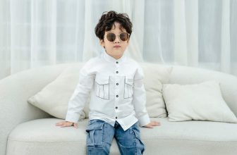 [🆕🇻🇳]  KidStyle.com.vn – Xưởng sỉ quần áo trẻ em 🧑‍🧒❤️️👶⭐️ Hàng sẵn – Nexxi chào sơ mi dài tay sành điệu cho bé trai.
Chất vải pho cao cấp đã giặt mềm, thoáng mát. Đường may tỉ mỉ , lên form chuẩn xịn.
Thiết kế  , shares-0✔️ , likes-0❤️️ , date-2023-10-22 19:06:43🇻🇳🇻🇳🇻🇳📰🆕