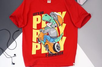 [🆕🇻🇳]  KidStyle.com.vn – Xưởng sỉ quần áo trẻ em 🧑‍🧒❤️️👶⭐️ B2KID
Chào mẫu áo thun bé trai khủng long AT183
Chất liệu: thun cotton 4 chiều cao cấp,  cotton, chất vải mát mịn.
Kiểu dáng: áo thun cổ tròn bo, form cơ , shares-0✔️ , likes-0❤️️ , date-2023-10-23 16:04:51🇻🇳🇻🇳🇻🇳📰🆕