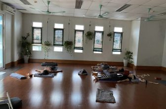 [🆕🇻🇳] Zenith Yoga Kim Mã 🧘 Top1Yoga 🤸🏻‍♀️ “Above all, learn how to BREATHE correctly” J.Pilates
Quote Pilates, ảnh Yoga
P/S: Lớp Pilates tối nay 31/10 vẫn tập 7:45pm – 8:45pm. Hẹn gặp các bạn trên , shares-0✔️ , likes-4❤️️ , date-2023-10-30 14:12:31🇻🇳🇻🇳🇻🇳📰🆕