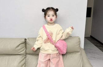 [🆕🇻🇳] Gấu Kids  (Thời Trang Trẻ Em) 🧑‍🧒❤️️👶⭐️ Bộ bg 𝐏𝐫𝐢𝐜𝐞: 2xx
𝐒𝐢𝐳𝐞: 110-140 Sẵn ạ! ===Gấu Kids, Q Hai Bà Trưng, 𝐇𝐚̀ 𝐍𝐨̣̂𝐢.
===  0984099336
, shares-0✔️ , likes-4❤️️ , date-2023-11-13 18:50:45🇻🇳🇻🇳🇻🇳📰🆕