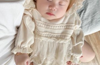 [🆕🇻🇳] SHOP MẸ CHÍP – chuyên cung cấp quần áo và phụ kiện cho mẹ và bé rẻ, đẹp 🧑‍🧒❤️️👶⭐️ Mẫu mới nhà e vừa về em bodysuit cho cho be . 220k size 3-12kg . Hang quang chau
, shares-0✔️ , likes-25❤️️ , date-2023-11-19 20:57:59🇻🇳🇻🇳🇻🇳📰🆕