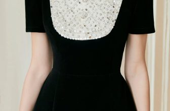 [🆕🇻🇳] P.H.Eberlly customers will be the most delicate girls 👕 Top1Fashion 👗  𝐂𝐡𝐥𝐨𝐞 𝐁𝐥𝐢𝐧𝐠 𝐃𝐫𝐞𝐬𝐬
𝑺𝑻𝑬𝑷𝑯𝑨𝑵𝑰𝑬 𝑪𝒐𝒍𝒍𝒆𝒄𝒕𝒊𝒐𝒏 – 𝗛𝗼𝗹𝗶𝗱𝗮𝘆 𝗦𝗲𝗮𝘀𝗼𝗻 𝟐𝟎𝟐𝟑
Khám phá sự mới mẻ với thiết kế cách điệu từ chất liệu Nhung , đính kết cầu kỳ tỉ mỉ cho chi  , shares-20✔️ , likes-118❤️️ , date-2023-12-20 15:00:02🇻🇳🇻🇳🇻🇳📰🆕