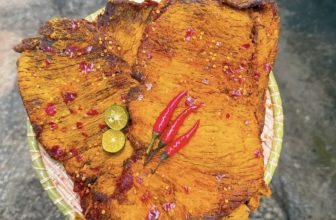 [🆕🇻🇳] Lò Khô Bò Miếng Củ Chi 🍔 Top1Food 🍜 COMBO SIÊU HỜI- CẶP ĐÔi HOÀN HẢO  Chỉ 380
KHÔ BÒ MIẾNG –  KHÔ MỰC CÁN
Khô bò miếng và khô mực cán tẩm cay luôn là những sản phẩm bán chạy số 1 của lò nhà  , shares-3✔️ , likes-57❤️️ , date-2024-01-07 18:39:59🇻🇳🇻🇳🇻🇳📰🆕