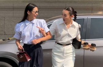 [🆕🇻🇳] Huong Boutique – Định hướng phong cách thời trang 👕 Top1Fashion 👗  Rủ ngay hội bạn thân ghé HUONG shopping đồ xinh đón hè thôi các nàng ơi. Chỉ #499K cho các thiết kế áo sơmi mùa hè với chất liệu cotton lụa cao cấp thoáng  , shares-6✔️ , likes-1.358❤️️ , date-2024-04-27 19:01:06🇻🇳🇻🇳🇻🇳📰🆕