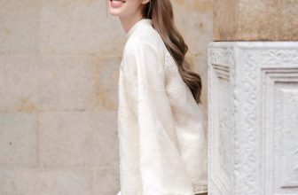 [🆕🇻🇳] H e s T i a 👕 Top1Fashion 👗  𝐵𝑎̣𝑐ℎ 𝐿𝑜̣̂ 𝑡𝑟𝑜𝑛𝑔 𝑛𝑔𝑎̀𝑦 𝑛𝑎̆́𝑛𝑔 𝑥𝑢𝑎̂𝑛  Tết đang đến thật gần, giờ phút linh thiêng bước sang một năm mới. Những ngày nhộn nhịp chuẩn bị cho Tết thật náo nhiệ , shares-42✔️ , likes-201❤️️ , date-2024-02-04 19:29:01🇻🇳🇻🇳🇻🇳📰🆕