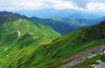 [🆕🇻🇳] Hội Chuyên Văn 📚 Top1Learn 📕 —
NÚI CỦA TA
Nguyễn Bình Phương
Hãy mơ về núi nếu , shares-7✔️ , likes-9❤️️ , date-2024-03-01 14:42:37🇻🇳🇻🇳🇻🇳📰🆕