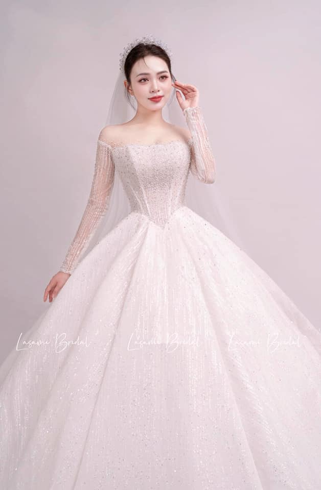 [🆕🇻🇳] Cẩm Tú Boutique – Mặc Là Đẹp – Diện Là Xinh –  Cửa hàng quần áo nữ 👕 Top1Fashion 👗  Một em Quần Baggy mà bán cả Vạn cái là có thật các chị em ạ,
Chất vải mềm mịn không bai ko xù, mà chỉ #129k/1c + Miễn Ship.
Tôn dáng che khuyết điểm, tín , shares-0✔️ , likes-2❤️️ , date-2024-02-29 15:43:18🇻🇳🇻🇳🇻🇳📰🆕