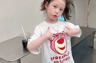 [🆕🇻🇳] Cara Sweet – Sản xuất và phân phối hàng thiết kế trẻ em 😎❤️️⭐️ Set gấu dâu này cho các bé ưng quá ạ
Trai gái mặc đều xinh quá xinh
Anh chị e trong nhà mặc đồng phục cũng đẹp lắm ạ
Ngày hè mặc áo thun cotton vs sooc  , shares-0✔️ , likes-4❤️️ , date-2024-03-13 01:14:49🇻🇳🇻🇳🇻🇳📰🆕